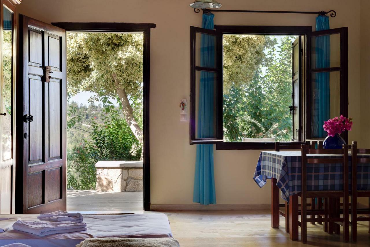 Aparthotel Iliopetra Douliana Exterior foto